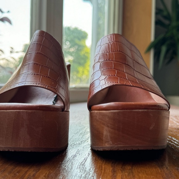 Zara Croc Brown Platform - Picture 4 of 8